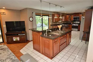 516 Donatello, Hempfield Township, PA 15642 - Photo 15