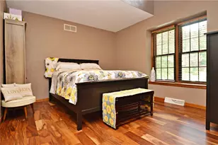 516 Donatello, Hempfield Township, PA 15642 - Photo 27