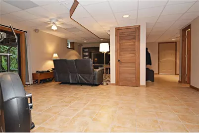 516 Donatello, Hempfield Township, PA 15642 - Photo 37