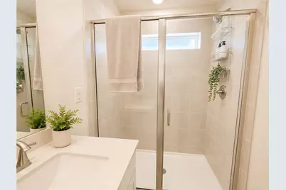 9717 Hopkins St, Pittsburgh, PA 15090 - Photo 27