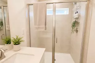 9717 Hopkins St, Pittsburgh, PA 15090 - Photo 27