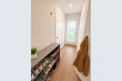 9717 Hopkins St, Pittsburgh, PA 15090 - Photo 37