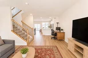 9717 Hopkins St, Pittsburgh, PA 15090 - Photo 9