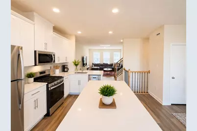 9717 Hopkins St, Pittsburgh, PA 15090 - Photo 13