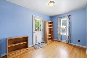 423 Indiana Ave, Farrell, PA 16121 - Photo 13