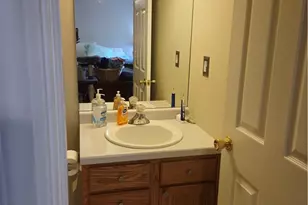 206 Hillvue Dr, Seven Fields Boro, PA 16046 - Photo 21