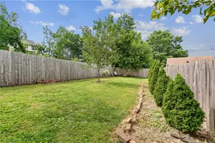 2120 Columbia Ave, Pittsburgh, PA 15218 - Photo 3
