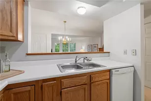 161 Westbrooke Ln, Coraopolis, PA 15108 - Photo 13