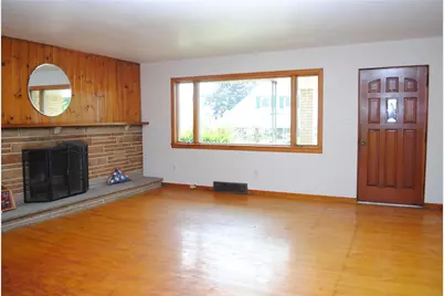 500 Morningside Dr, Lower Burrell, PA 15068 - Photo 5