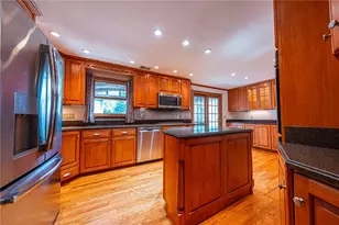 308 Lupine Dr, Pittsburgh, PA 15209 - Photo 15