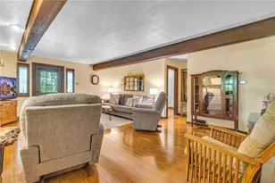 260 Todd Ln, Center Township, PA 15061 - Photo 5