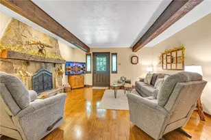 260 Todd Ln, Center Township, PA 15061 - Photo 3