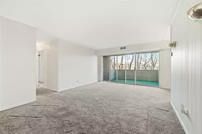 4106 Charlemagne Cir #4106, Ross Twp, PA 15237 - Photo 3