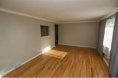 304 Millport Rd, West Mifflin, PA 15122 - Photo 3