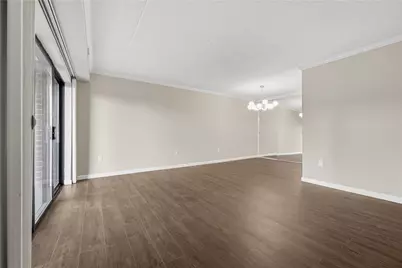 5600 Munhall Rd #309, Pittsburgh, PA 15217 - Photo 11