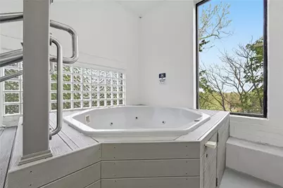 5600 Munhall Rd #309, Pittsburgh, PA 15217 - Photo 25