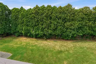 500 Greenspire Ct, Cranberry Township, PA 16066 - Photo 9