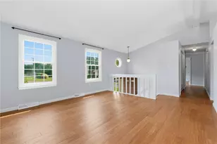500 Greenspire Ct, Cranberry Township, PA 16066 - Photo 5