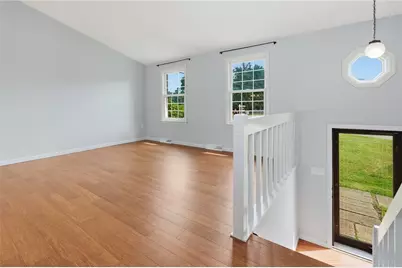 500 Greenspire Ct, Cranberry Township, PA 16066 - Photo 3