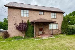 341 N Gallatin Ave, Uniontown, PA 15401 - Photo 1