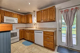 560 Grant St, Indiana Boro, PA 15701 - Photo 15