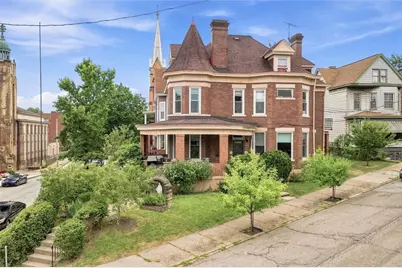 400 E 10th Ave, Munhall, PA 15120 - Photo 37
