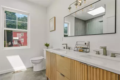 5217 Broad St, Pittsburgh, PA 15224 - Photo 31