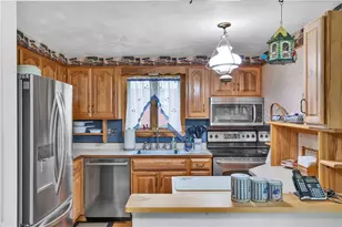 716 Limestone Dr, Pittsburgh, PA 15101 - Photo 13