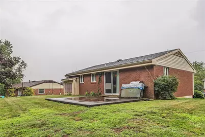 716 Limestone Dr, Pittsburgh, PA 15101 - Photo 5