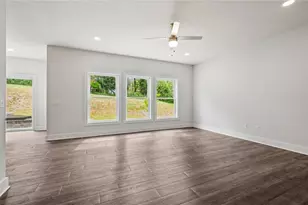 2418 Wheatland Cir, Murrysville, PA 15626 - Photo 7