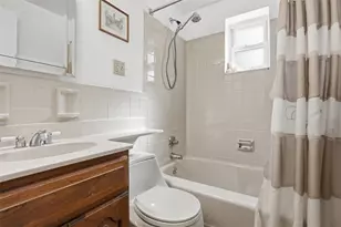 1074 Roseanne Ave, Banksville/Westwood, PA 15216 - Photo 19