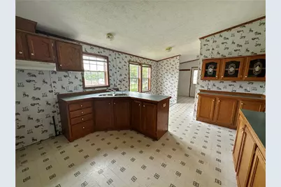 1818 Pershing Street, Johnstown, PA 15902 - Photo 5