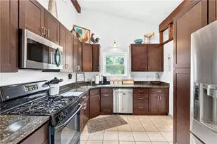 306 Beckman Dr, McKeesport, PA 15132 - Photo 5
