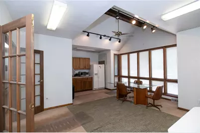 1641 Saw Mill Run Boulevard, Pittsburgh, PA 15210 - Photo 5