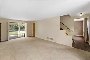 652 Fernhill Ave, Pittsburgh, PA 15226 - Photo 11
