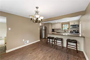 652 Fernhill Ave, Pittsburgh, PA 15226 - Photo 9