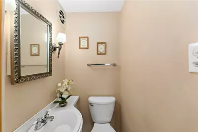 652 Fernhill Ave, Pittsburgh, PA 15226 - Photo 19