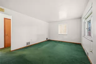 7 Alamac Ave, Pittsburgh, PA 15229 - Photo 5