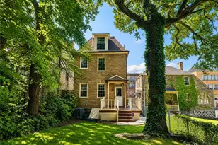 205 E Elizabeth St, Pittsburgh, PA 15207 - Photo 5