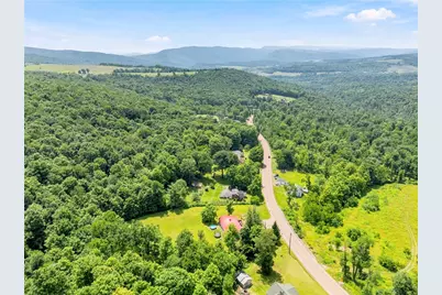 6490 Cumberland Highway, Southampton Twp, PA 15552 - Photo 39