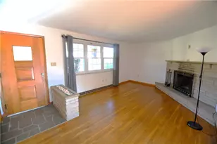 199 Lindenwood Dr, Pittsburgh, PA 15209 - Photo 9