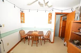 199 Lindenwood Dr, Pittsburgh, PA 15209 - Photo 17