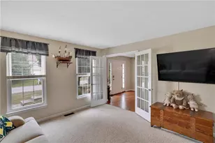 254 Gary Dr, Ohio Township, PA 15143 - Photo 5