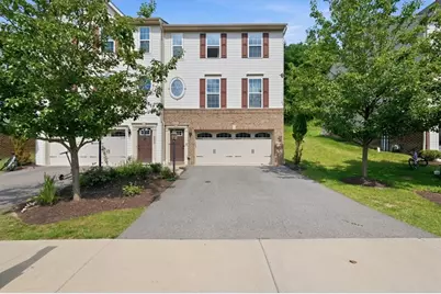 8034 Hinsdale Ln, South Fayette, PA 15057 - Photo 1