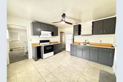 307 Mulberry Ln #B, Irwin, PA 15642 - Photo 11