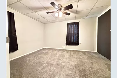 307 Mulberry Ln #B, Irwin, PA 15642 - Photo 3