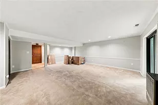 422 Edgetree, Murrysville, PA 15668 - Photo 19