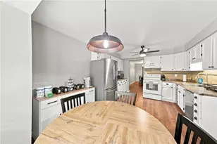 422 Edgetree, Murrysville, PA 15668 - Photo 9