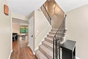 422 Edgetree, Murrysville, PA 15668 - Photo 17