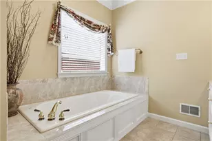 4227 Haut Brion Ct, Hampton, PA 15101 - Photo 23